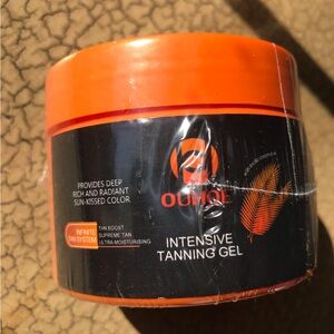 Keep the summer tan NIP OUHOE Intensive Tanning Gel